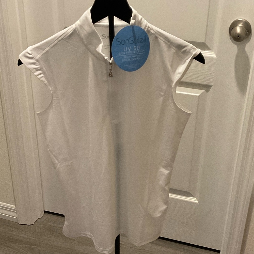 NWT Sansoleil White Mock Neck Shirt